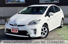 toyota prius 2014 -TOYOTA--Prius DAA-ZVW30--ZVW30-1794985---TOYOTA--Prius DAA-ZVW30--ZVW30-1794985-