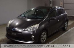 toyota aqua 2014 -TOYOTA--AQUA NHP10-6254742---TOYOTA--AQUA NHP10-6254742-