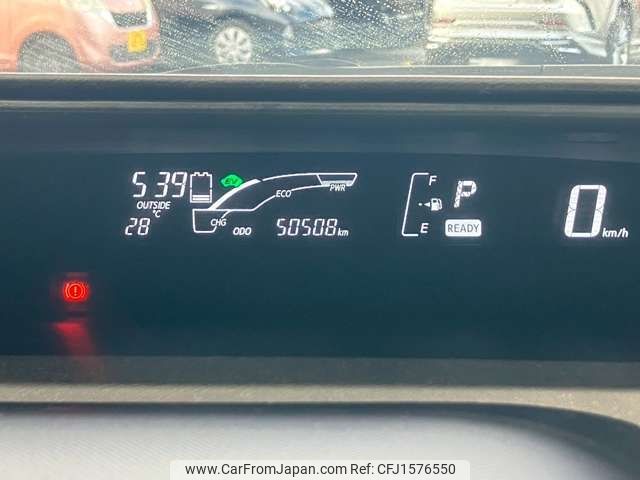 toyota aqua 2015 CFJ1576550 image 2