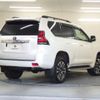 toyota land-cruiser-prado 2023 quick_quick_3DA-GDJ151W_GDJ151-0013755 image 2