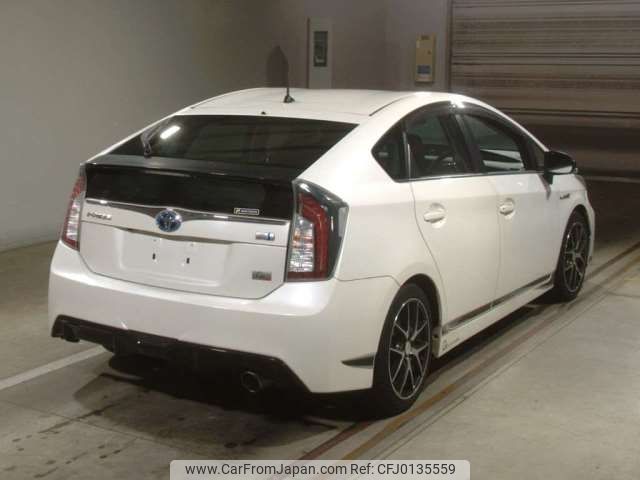 toyota prius 2013 -TOYOTA--Prius DAA-ZVW30--ZVW30-5636748---TOYOTA--Prius DAA-ZVW30--ZVW30-5636748- image 2