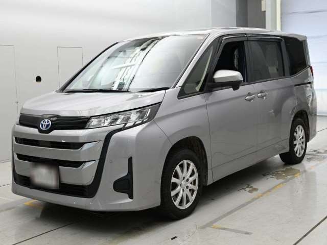 2023 Toyota Noah 6AA-ZWR95W - Car Price $18,340