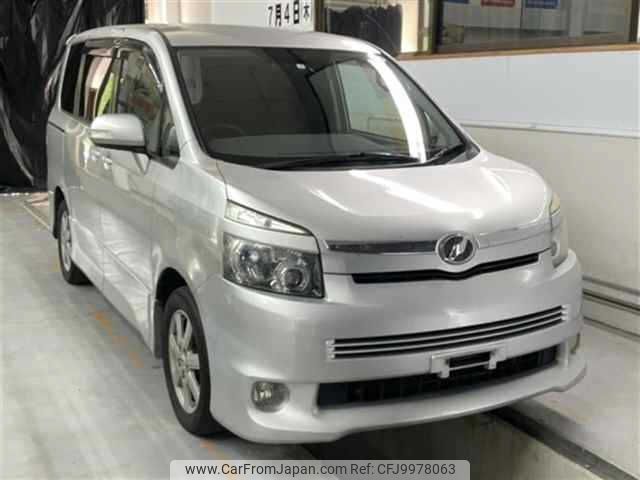 toyota voxy 2007 -TOYOTA--Voxy ZRR70W--ZRR70-0029185---TOYOTA--Voxy ZRR70W--ZRR70-0029185- image 1