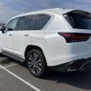 lexus lx 2022 CFJ1623750 image 2