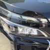 toyota voxy 2017 quick_quick_ZRR80W_ZRR80-0339388 image 13