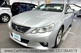 toyota mark-x 2012 CFJ1864019