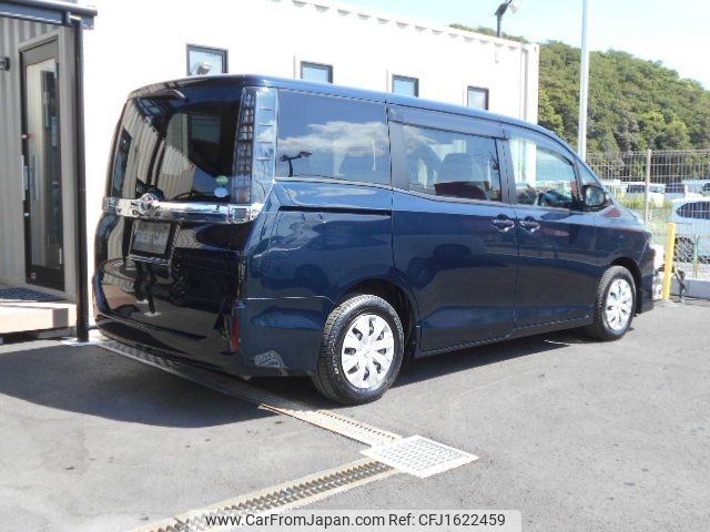 toyota voxy 2014 CFJ1622459 image 2