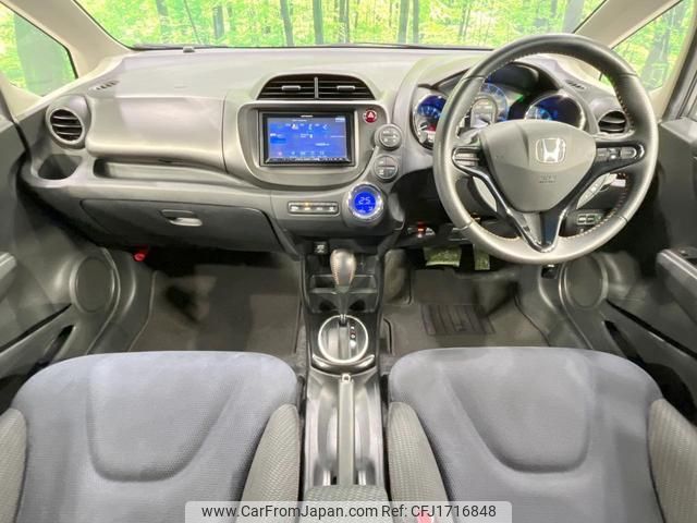 honda fit-hybrid 2013 CFJ1716848 image 2