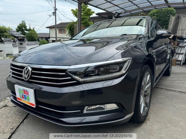 volkswagen passat 2018 quick_quick_LDA-3CDFC_WVWZZZ3CZJE128871 image 1