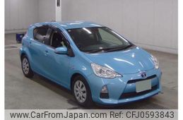 toyota aqua 2012 quick_quick_DAA-NHP10_2048362