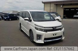 toyota voxy 2014 -TOYOTA--Voxy DBA-ZRR85W--ZRR85-0019004---TOYOTA--Voxy DBA-ZRR85W--ZRR85-0019004-