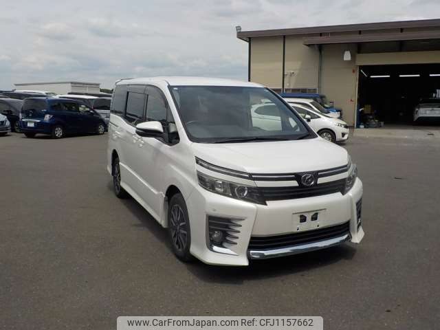 toyota voxy 2014 -TOYOTA--Voxy DBA-ZRR85W--ZRR85-0019004---TOYOTA--Voxy DBA-ZRR85W--ZRR85-0019004- image 1