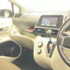 toyota sienta 2015 -TOYOTA--Sienta DBA-NCP175G--NCP175-7001807---TOYOTA--Sienta DBA-NCP175G--NCP175-7001807- image 6