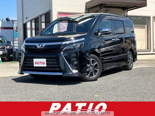 toyota voxy 2018 quick_quick_ZRR80W_ZRR80-0430703 image 1