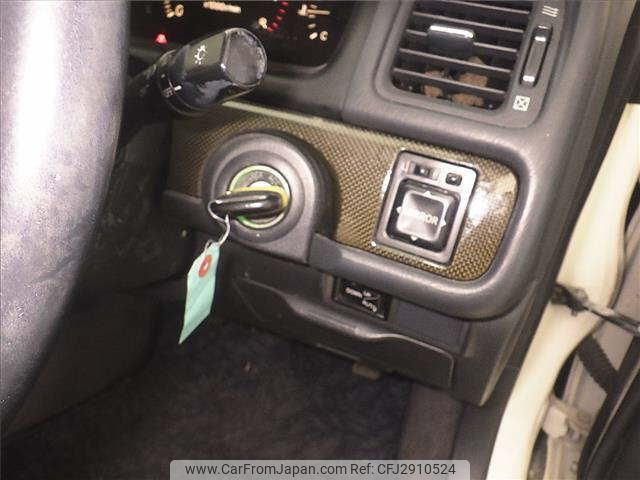 1998 Toyota Chaser JDM car for sale — photo 9 of 12