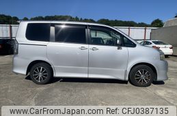 toyota voxy 2008 NIKYO_WZ98538