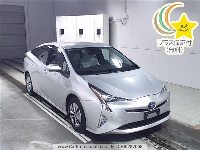 toyota prius 2017 -TOYOTA--Prius ZVW51-6055697---TOYOTA--Prius ZVW51-6055697- image 1