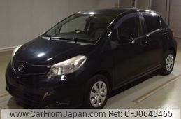 toyota vitz 2013 -TOYOTA--Vitz KSP130-2099170---TOYOTA--Vitz KSP130-2099170-