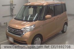 nissan dayz-roox 2017 CFJ1692708