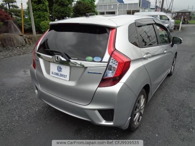 honda fit-hybrid 2013 quick_quick_DAA-GP5_GP5-3032900 image 2