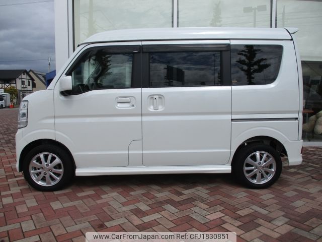 suzuki every-wagon 2018 CFJ1830851 image 2