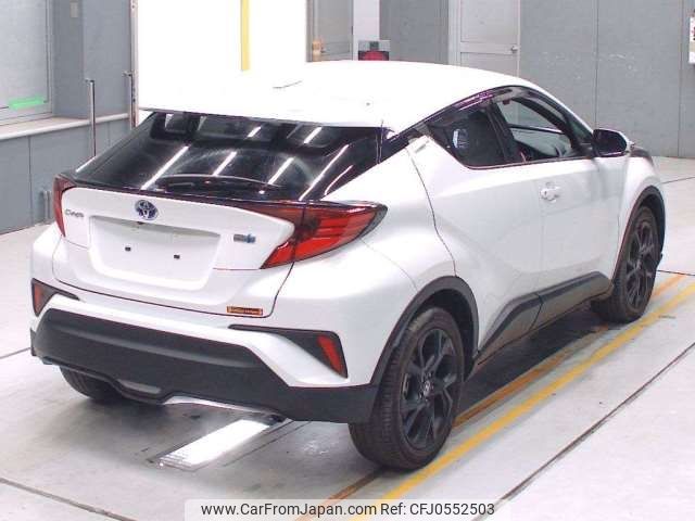 toyota c-hr 2022 -TOYOTA--C-HR 6AA-ZYX11--ZYX11-2052459---TOYOTA--C-HR 6AA-ZYX11--ZYX11-2052459- image 2