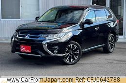 mitsubishi outlander-phev 2016 -MITSUBISHI--Outlander PHEV DLA-GG2W--GG2W-0307986---MITSUBISHI--Outlander PHEV DLA-GG2W--GG2W-0307986-