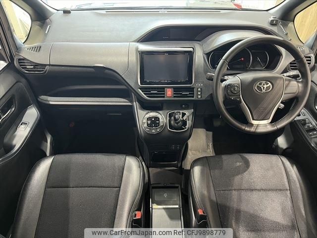 toyota voxy 2015 -TOYOTA--Voxy DAA-ZWR80G--ZWR80-0132185---TOYOTA--Voxy DAA-ZWR80G--ZWR80-0132185- image 2