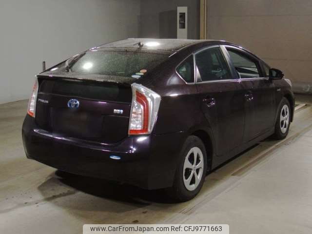 toyota prius 2013 -TOYOTA--Prius DAA-ZVW30--ZVW30-5661275---TOYOTA--Prius DAA-ZVW30--ZVW30-5661275- image 2