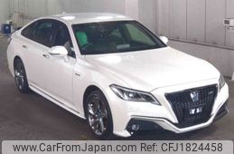 toyota crown 2019 CFJ1824458