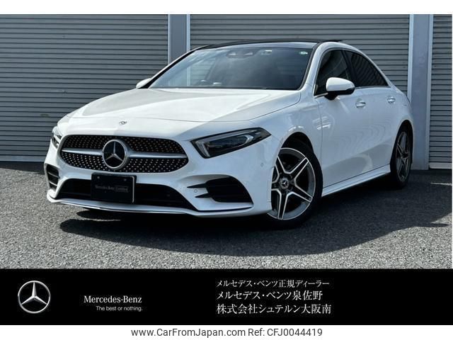 mercedes-benz a-class 2023 quick_quick_3DA-177112_W1K1771122J384923 image 1