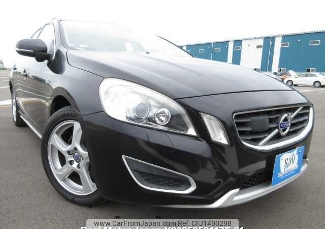 volvo v60 2012 646828-Y2025050117F-21 image 1