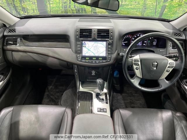 toyota crown 2011 CFJ1802531 image 2