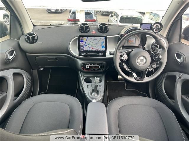 smart fortwo 2019 CFJ1530770 image 2