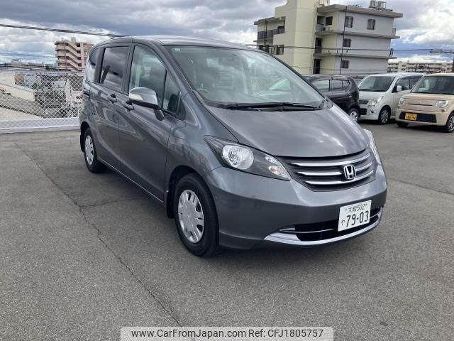 honda freed 2009 CFJ1805757 image 2