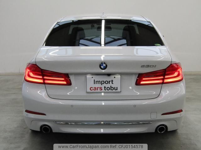 bmw 5-series 2019 -BMW--BMW 5 Series JR20--WBAJR32030WW23339---BMW--BMW 5 Series JR20--WBAJR32030WW23339- image 2