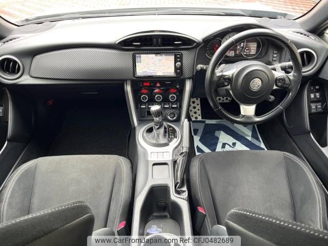 toyota 86 2018 -TOYOTA--86 DBA-ZN6--ZN6-070945---TOYOTA--86 DBA-ZN6--ZN6-070945- image 2