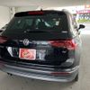 volkswagen tiguan 2017 quick_quick_ABA-5NCZE_ZHW839123 image 3