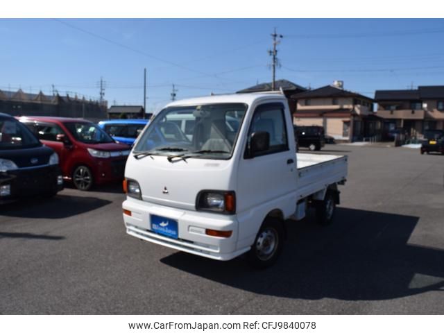 mitsubishi minicab-truck 1996 d0c9d82028f7eb1944f280a3c25616ca image 1