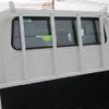 isuzu-elf-truck-2016-27118-car_9a1e4ff1-05af-4ab5-b26d-65a57bd34fd7