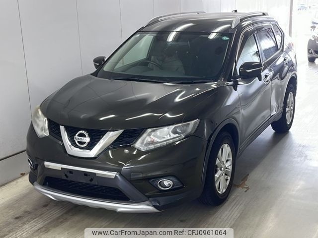 nissan x-trail 2015 -NISSAN--X-Trail NT32-039012---NISSAN--X-Trail NT32-039012- image 1