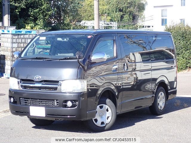 toyota hiace-van 2005 24230702 image 1