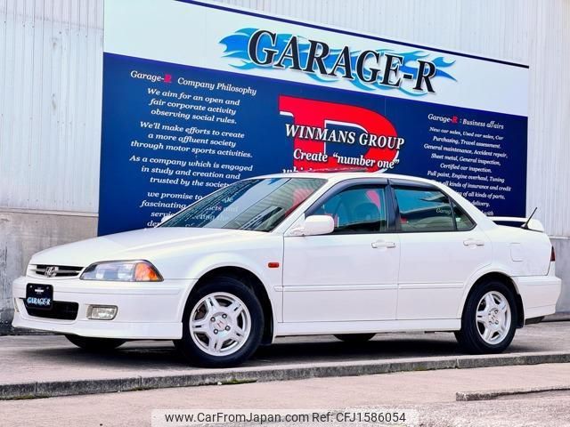 honda torneo 2000 CFJ1586054 image 1