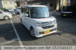 daihatsu tanto 2015 CFJ1540321