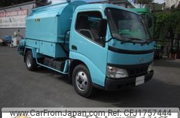 hino dutro 2005 CFJ1757444