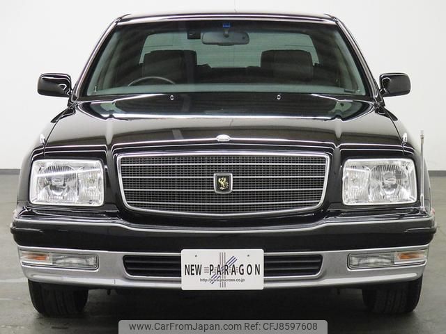 toyota century 2011 CFJ8597608 image 2