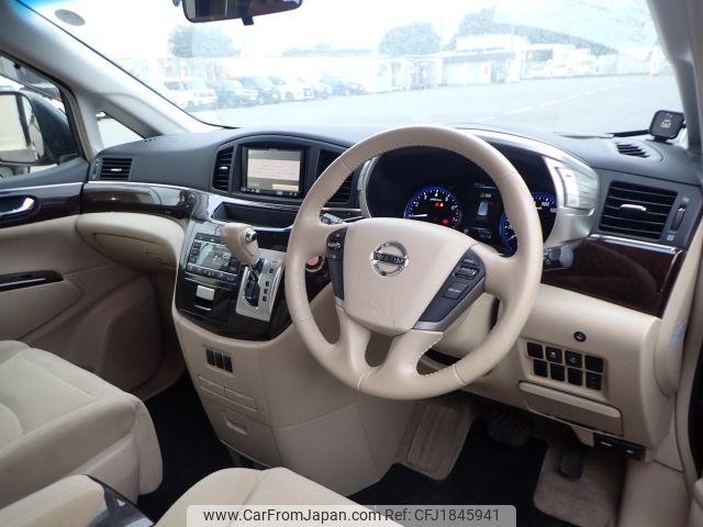 nissan elgrand 2018 CFJ1845941 image 2
