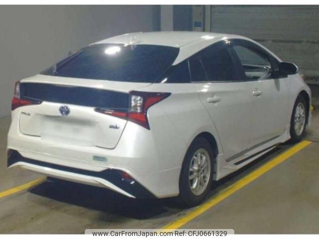 toyota prius 2021 quick_quick_6AA-ZVW51_ZVW51-6216094 image 2