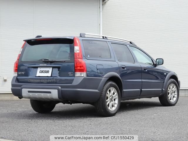 volvo xc70 2005 CFJ1550429 image 2