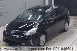 toyota prius-α 2013 CFJ1846591